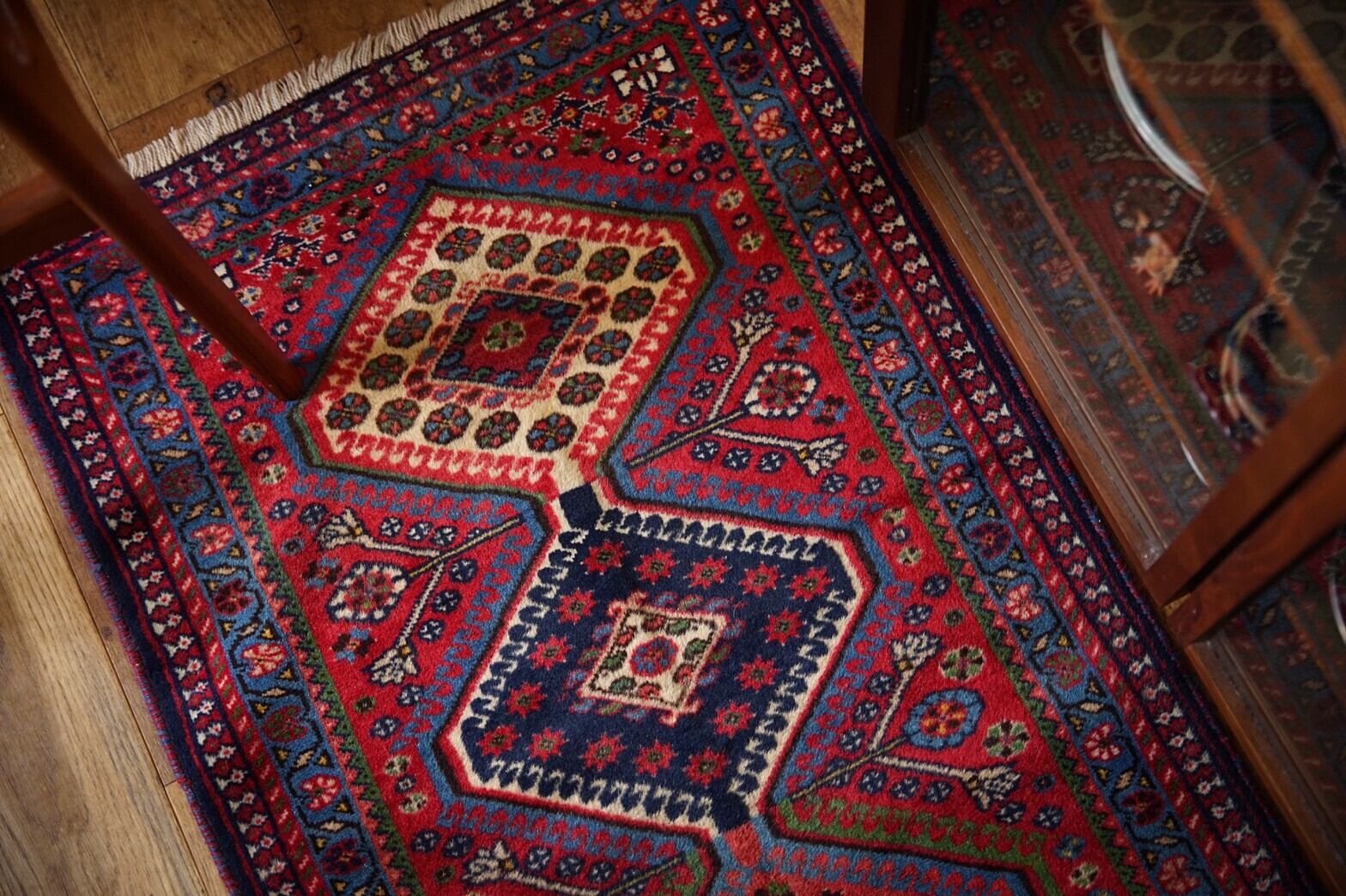 197 -Vintage Serjan rug