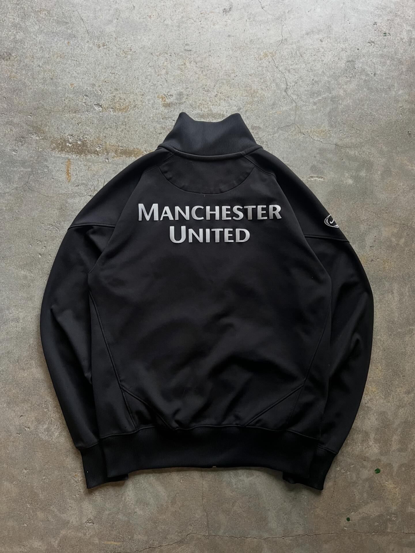 NIKE マンチェスターユナイテッド AIG トラックジャケット 黒 95