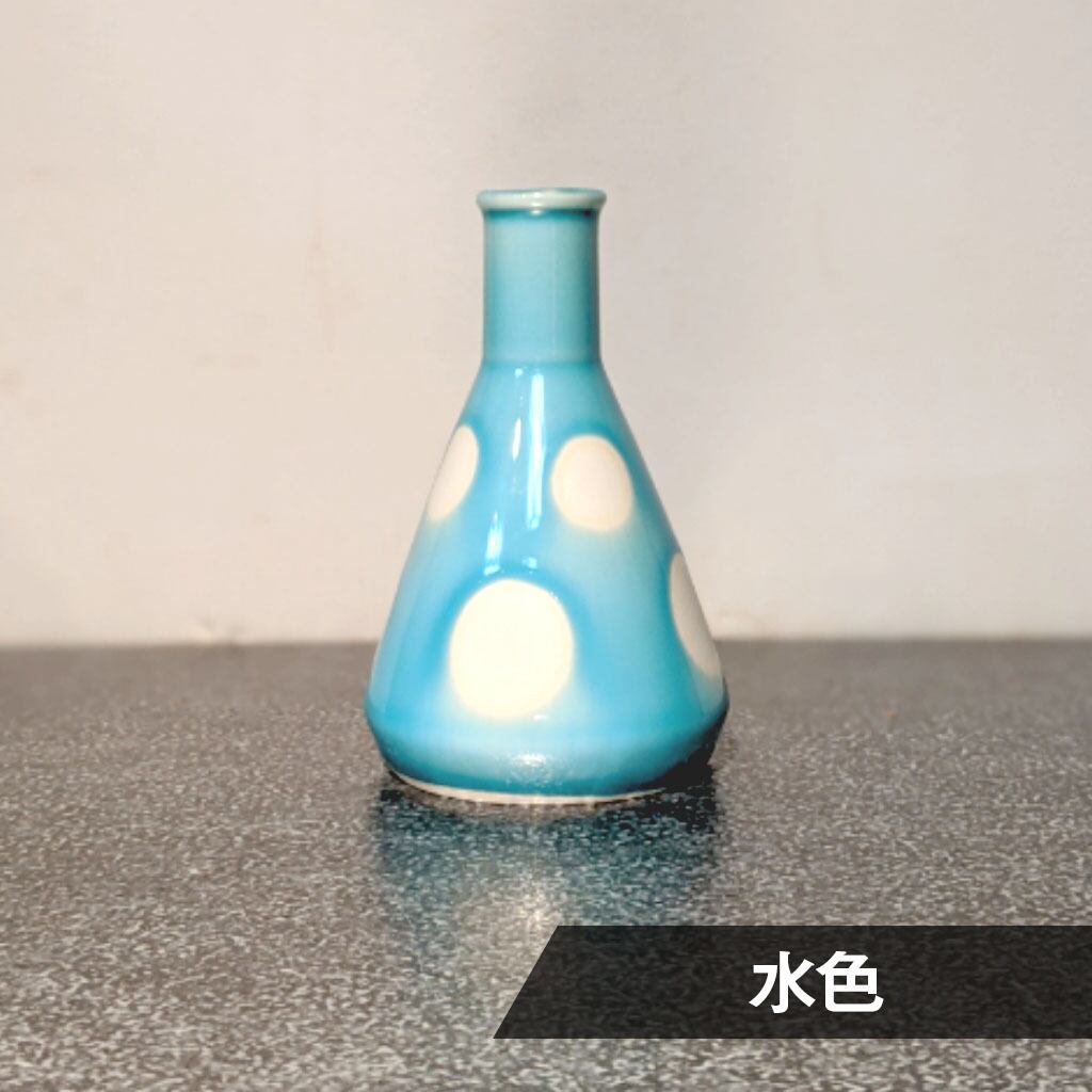 白抜き水玉 フラワーベース | 波佐見焼 和食器の通販|長十郎窯 白抜き水玉 フラワーベース | 波佐見焼 和食器の通販|長十郎窯