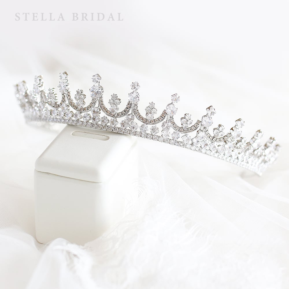 ウェディングティアラ　ロマンティックシェイプ Ⅲ ステラブライダル キュービックジルコニア ウェディングティアラ ロマンティック