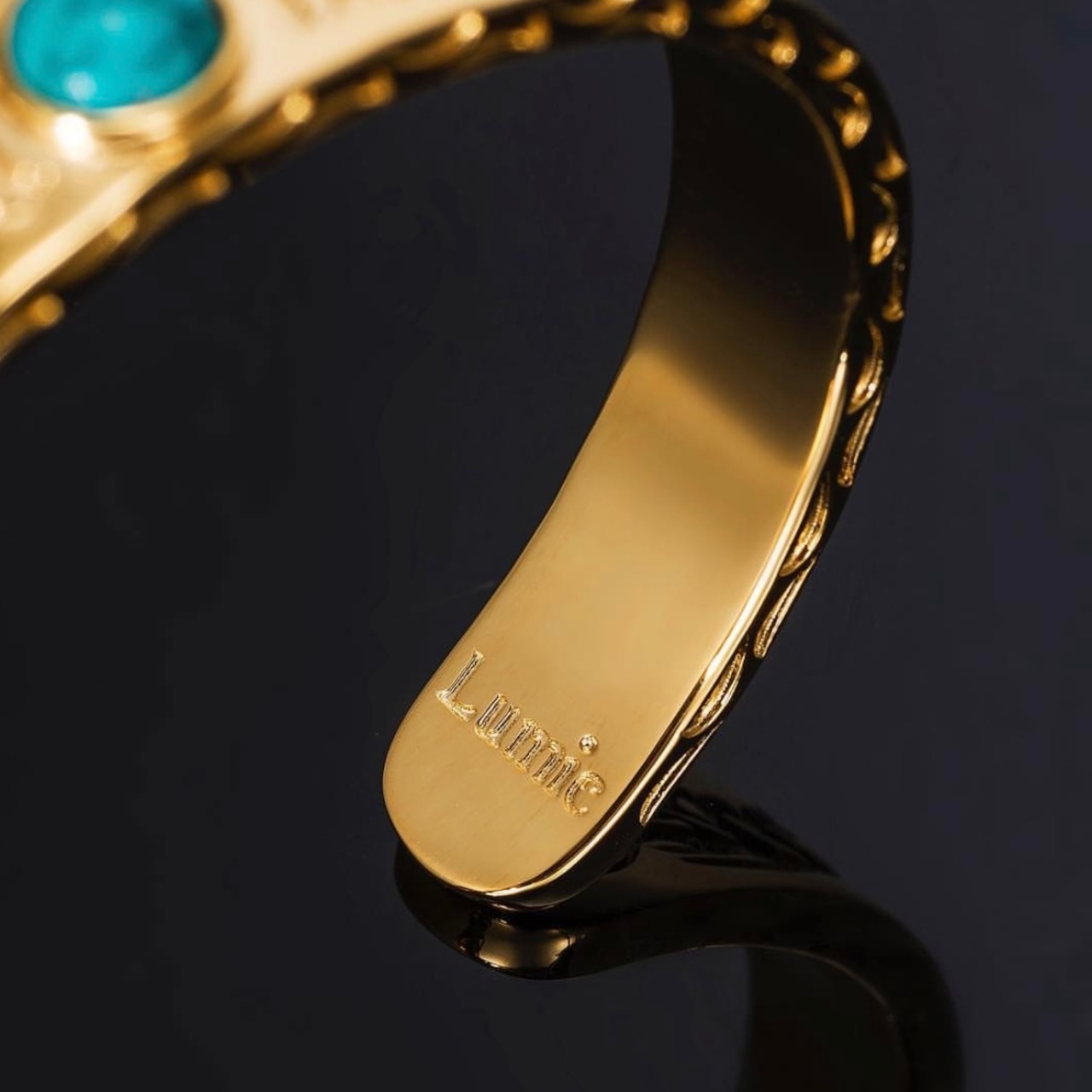HAWAIIAN TURQUOISE BRACELET GOLD