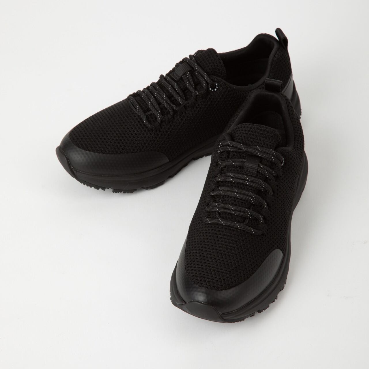 OIVIO FIT THE ESSENTIAL [ Waterproof knit sneaker ] TRIPLE BLACK