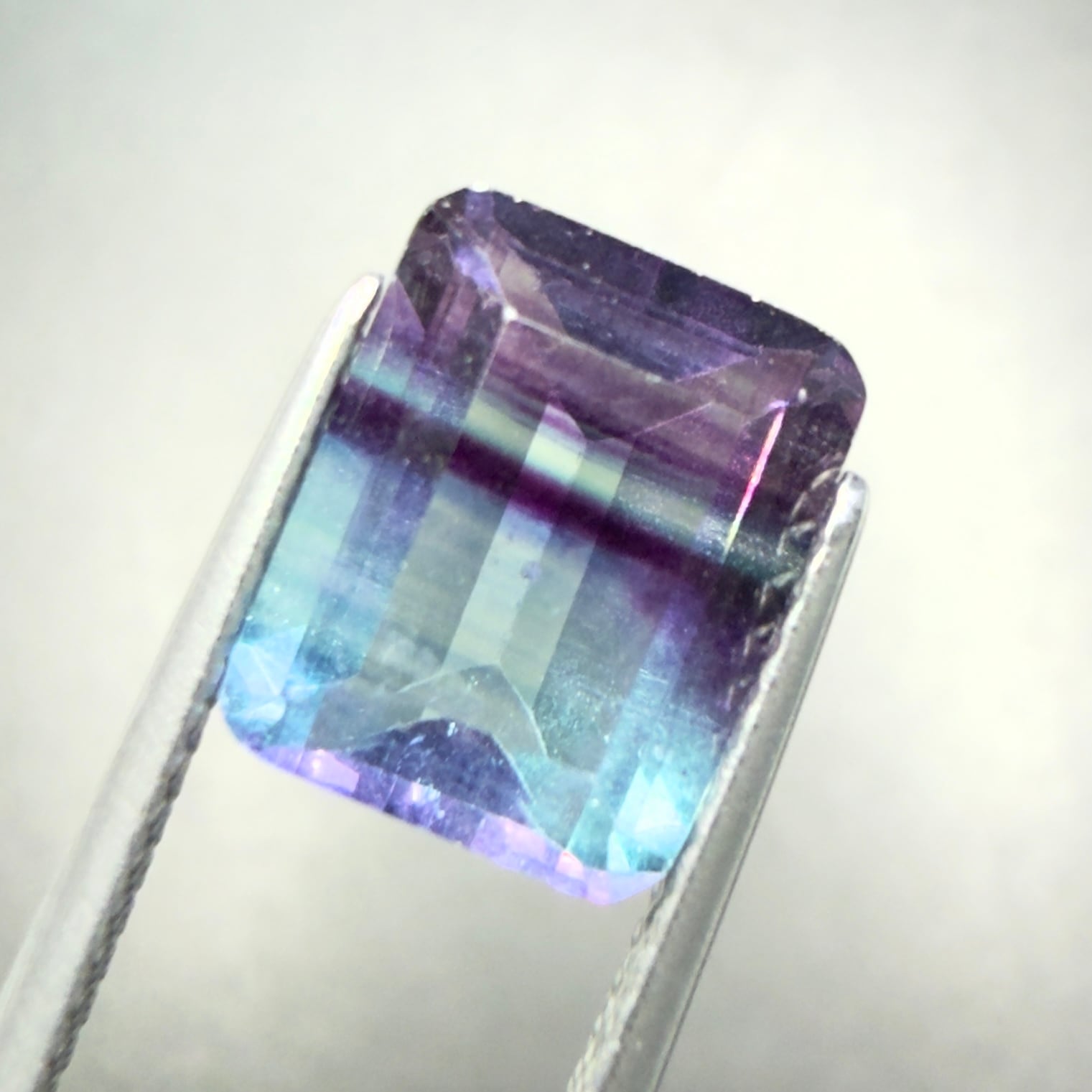 ブラッドショットアイオライト】 ルース インド産 1.84ct | たからいし