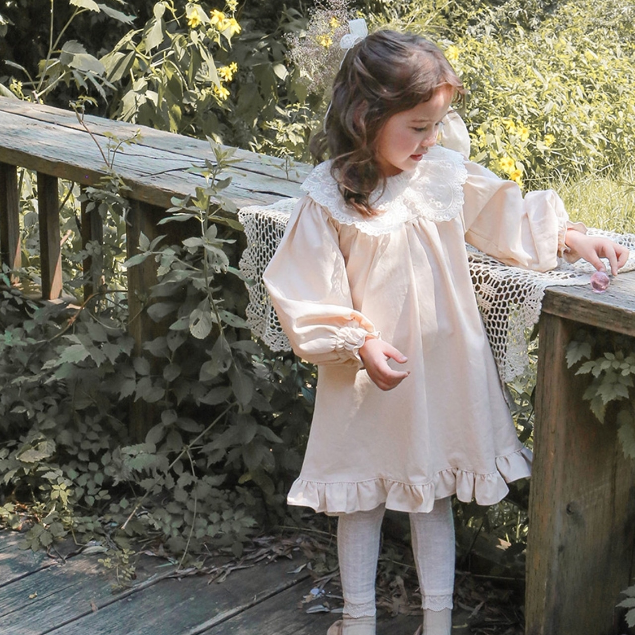 春レースカラーフリルワンピース