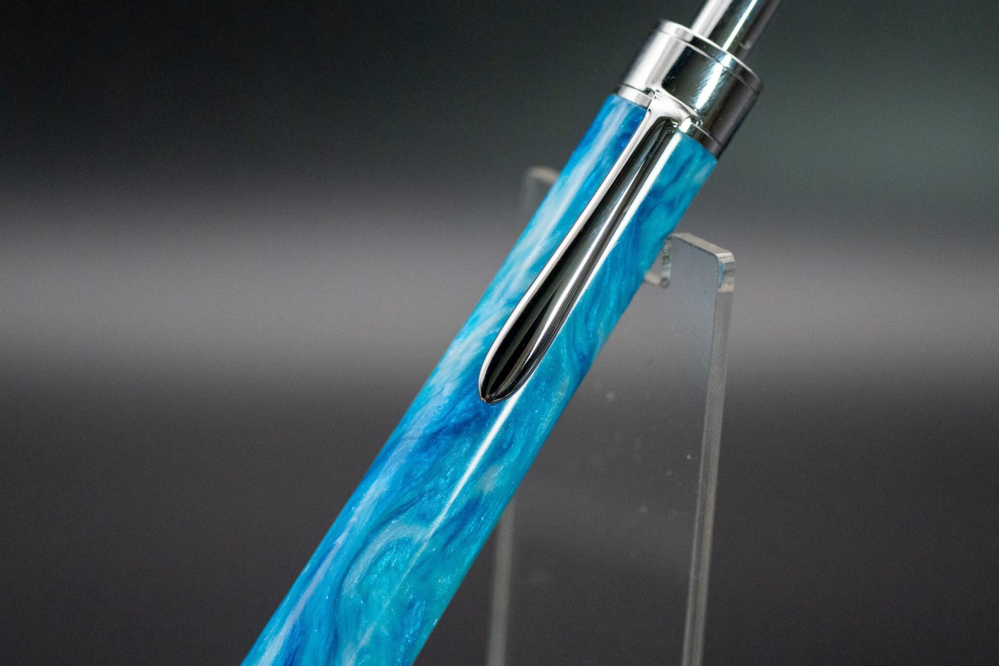 【創造性と透明美】 レジン silver BP