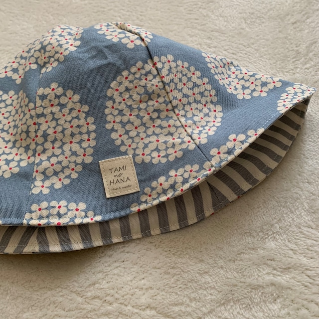 reversible tulip hat『あじさいblue_stripe』