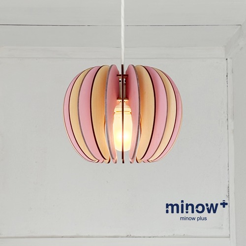 「もも」木製ペンダントライト