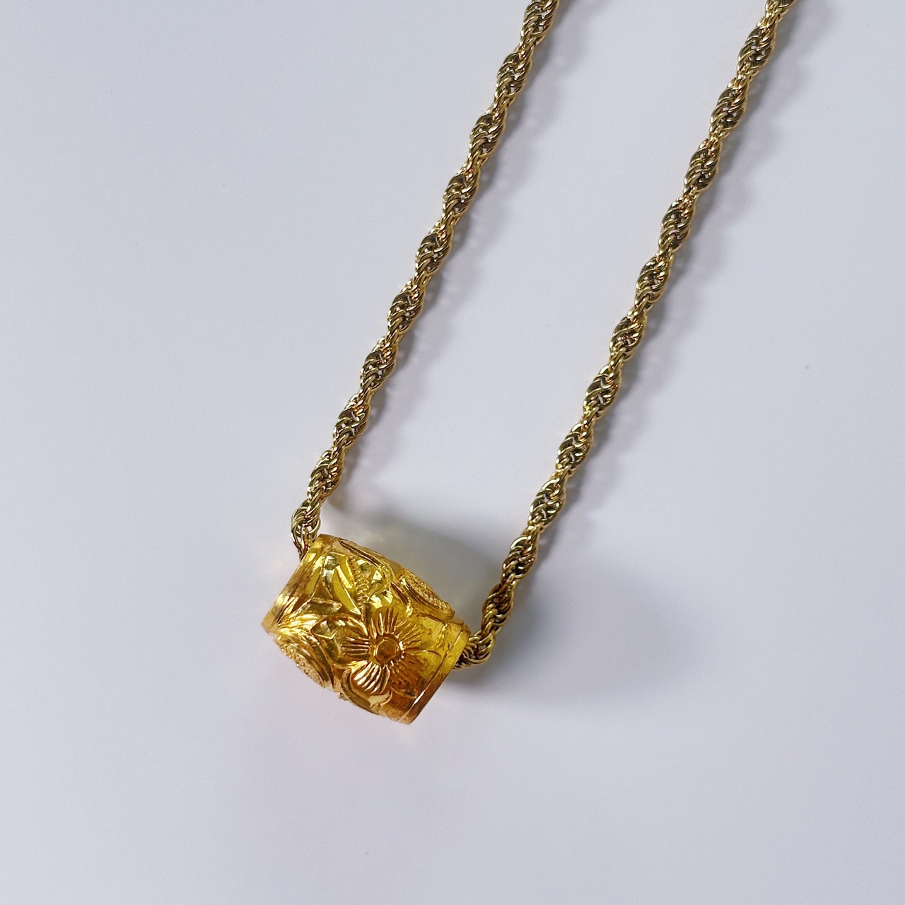 Classic Barrel Necklace -gold-