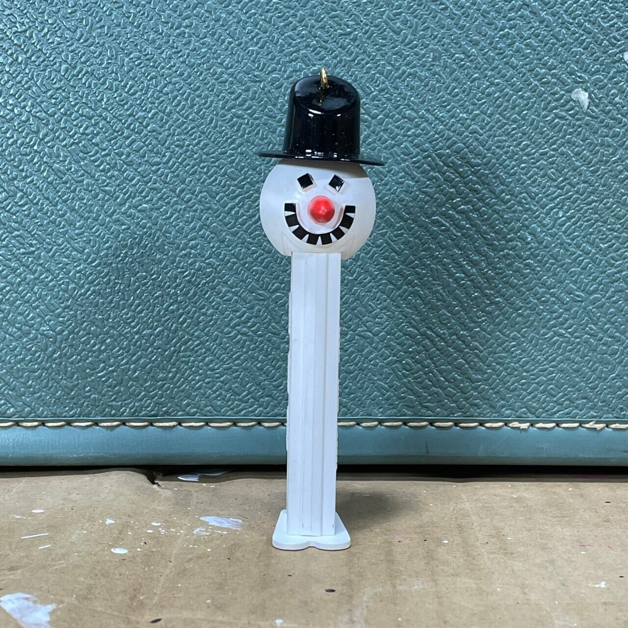 90s クリスマスオーナメント ペッツ スノーマン ホールマーク社-本体のみ / 1996 - PEZ Snowman Hallmark  Keepsake Ornament | THE PUPPEZ☆e-shop　/ ザ　パペッツ松本-WEBショップ powered by BASE