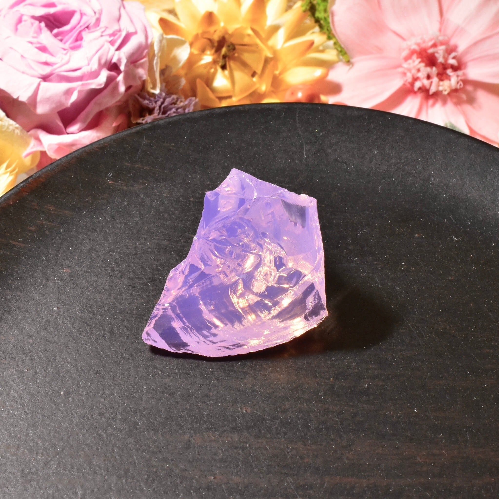 インドネシア産アンダラクリスタル原石 ミルキーピンクA