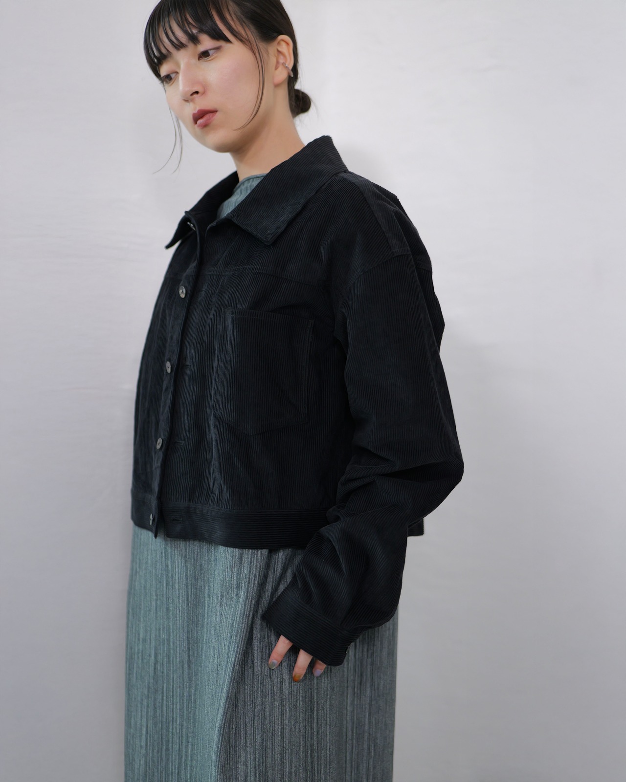 kujaku - J-106 Cropped Corduroy Jacket :Black|広畝コーデュロイ/コットンリネン/硫化染め/クロップド