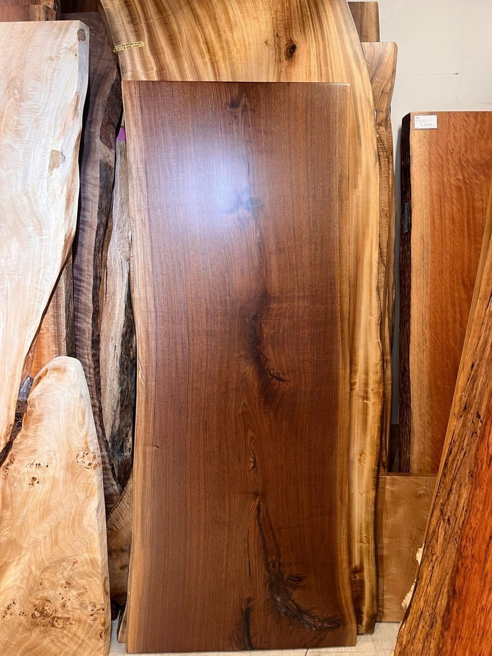 ウォールナット_2005×820-760-780×54_横浜元町店_テーブル天板/一枚板