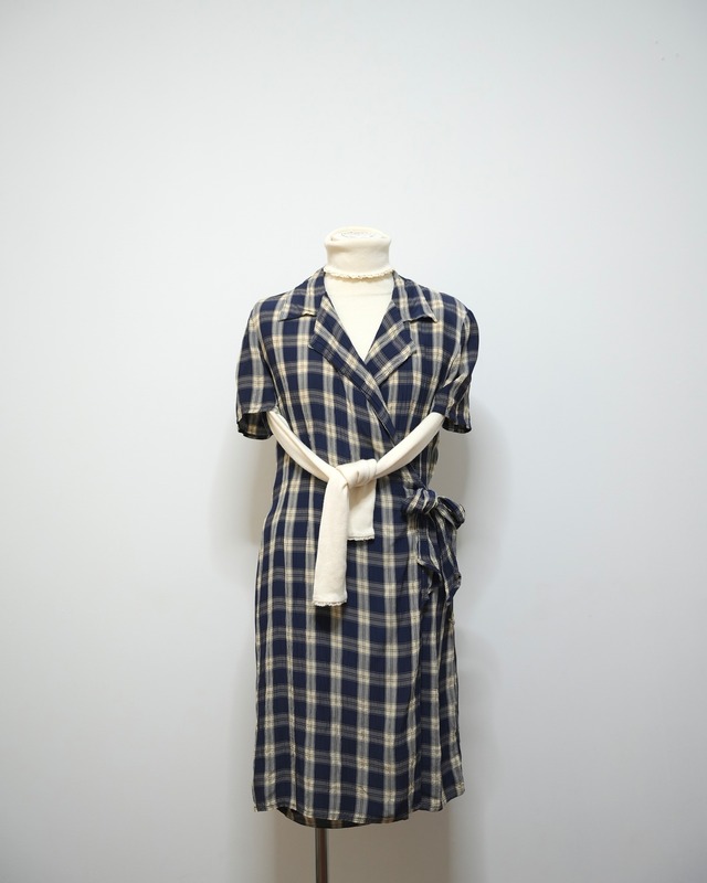 check one-piece / euro vintage