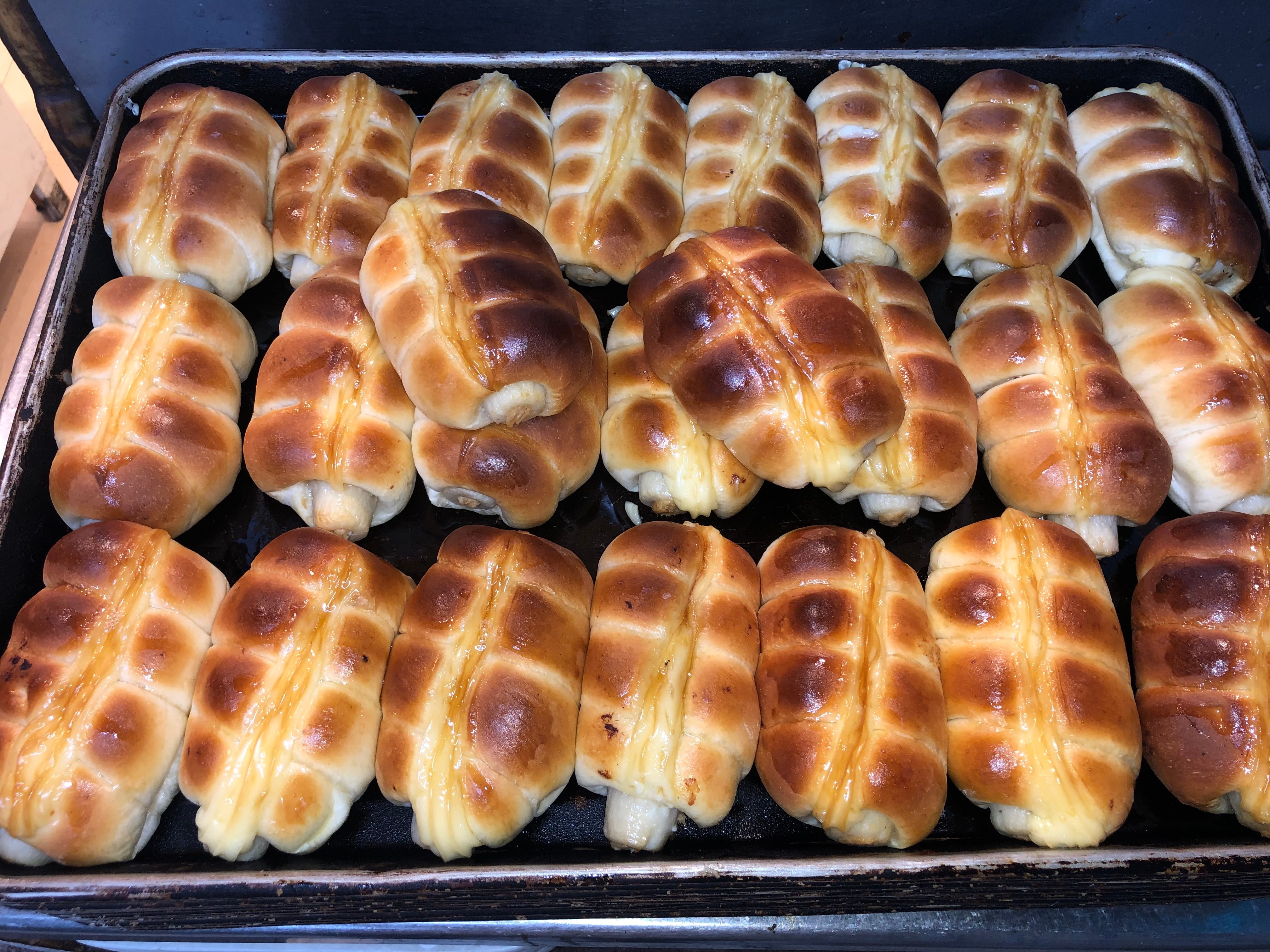 ちくわパンだけのもったいないセット（税込・送料別） | 札幌のパン屋