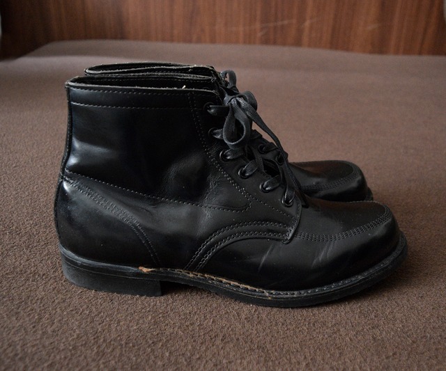 VINTAGE WORK BOOTS 9.5EEE