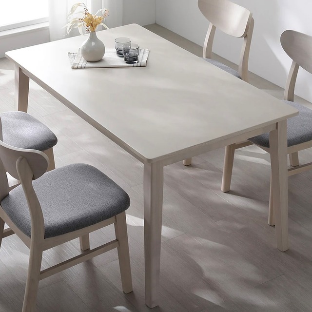 【幅135cm】北欧風デザインダイニングテーブル