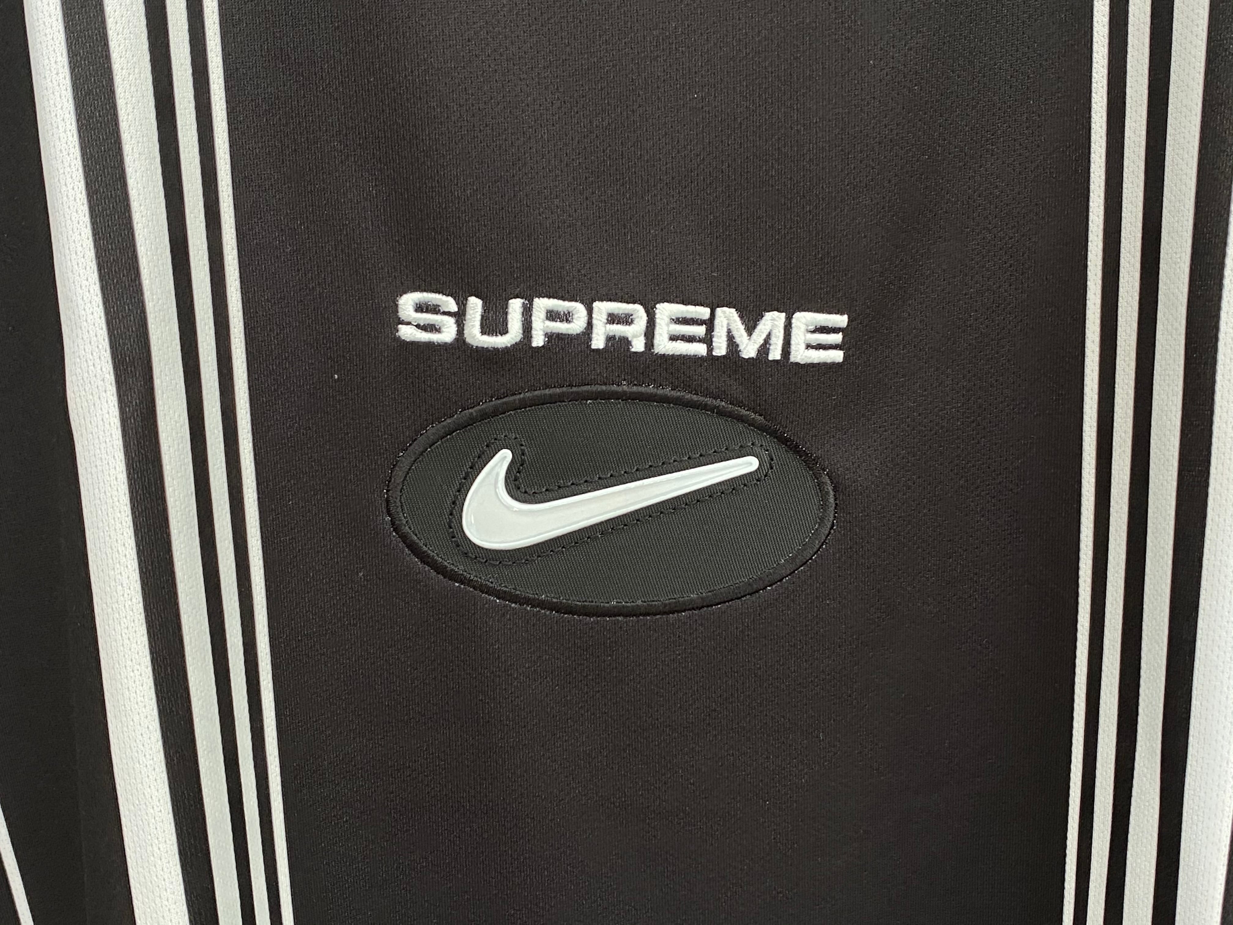 Supreme Nike Jewel Stripe Soccer Jersey Black