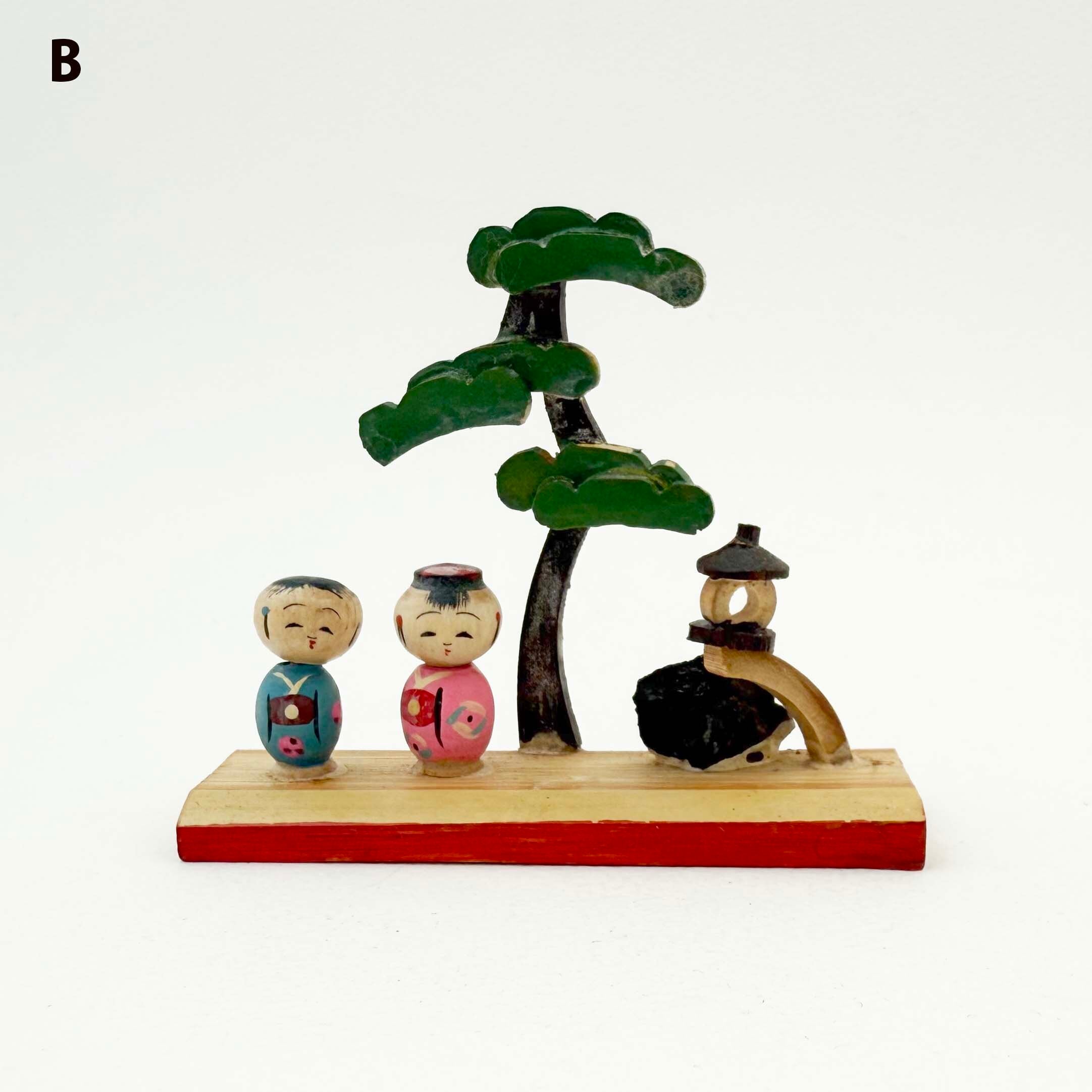 昭和30年代 ミニチュア・フィギュア (お土産定番こけし)