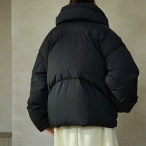 Volume Down Jacket T3892