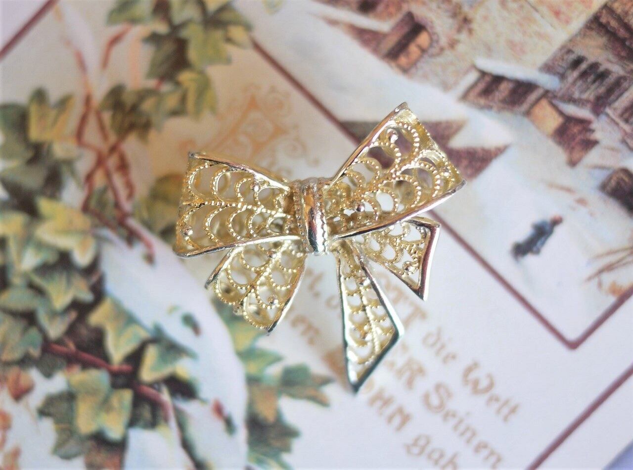 リボンブローチ レトロヴィンテージ