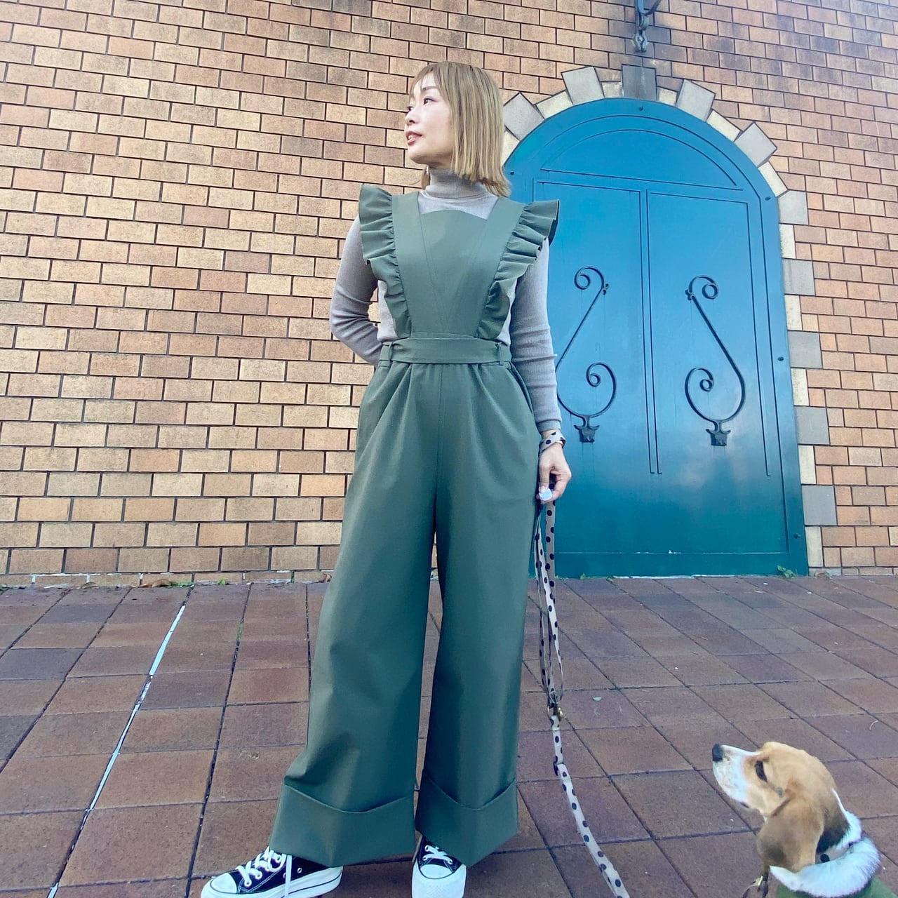 ✨美品✨45R✨ポプリンのカットワークサロペット✨カーキ 45r ポプリンのカットワークサロペット