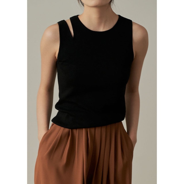 Round Neck Sleeveless Tops <2colors>