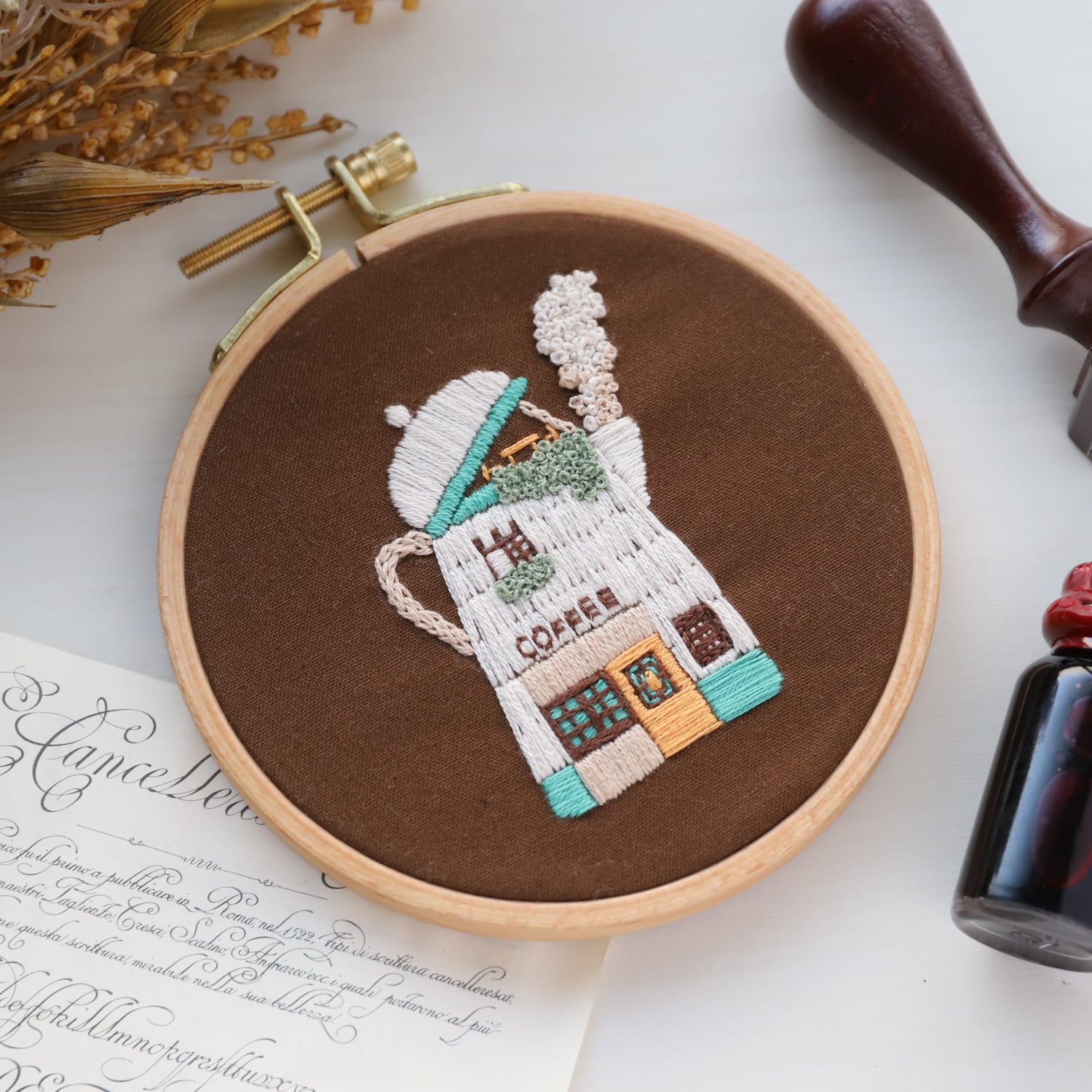 刺繍キット カフェの奥のコーヒーの街より「世界一のコーヒーカフェ