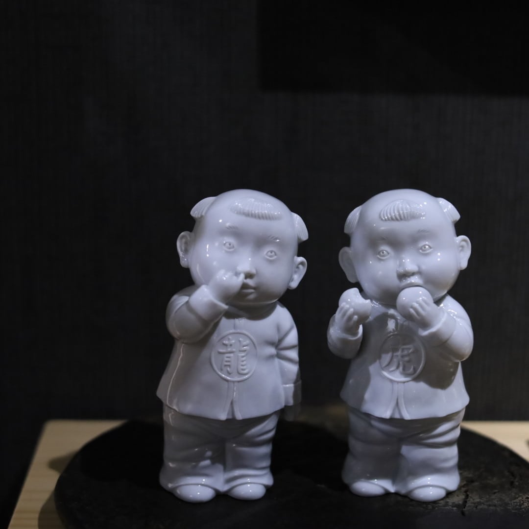 AS 中里進也 立ち姿唐子人形 | 芦屋貴兆陶家 online shop