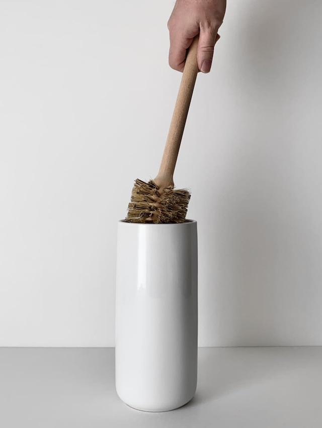 トイレブラシホルダー 陶器 ウッドブラシ / Porcelain Brush Holder with Wooden Brush ZANGRA