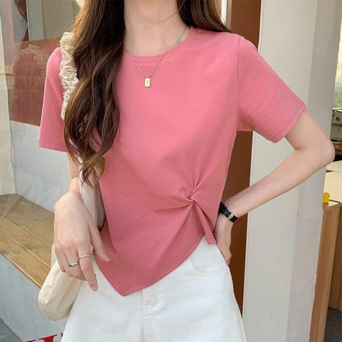 アシンメトリー 半袖 Tシャツ レディース 春夏 韓国 トップス きれいめ 大人 シンプル カジュアル ウエストタック カットソー 不規則ヘム ラウンドネック ショート丈 大人可愛い 大人女子