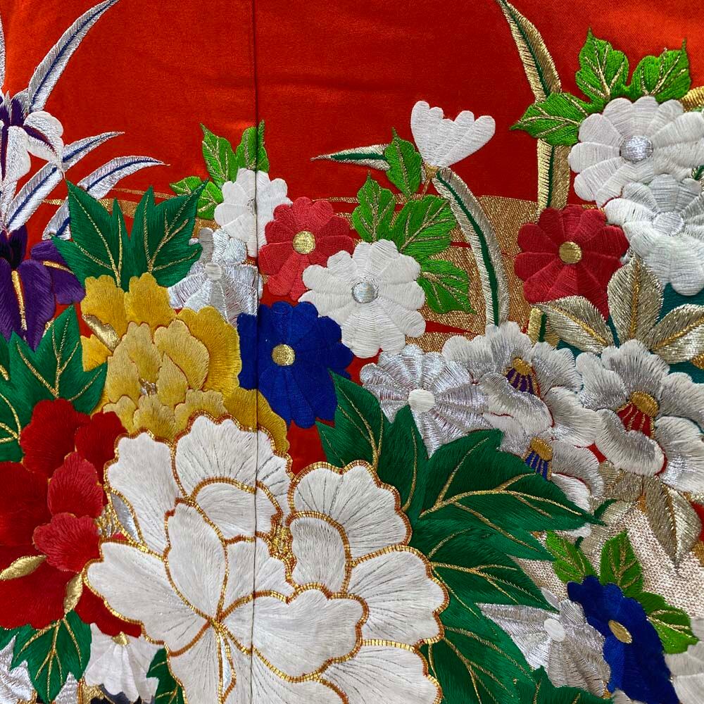 3和装ウエディング用婚礼衣装色打掛ブライダル衣装ちりめん赤染金駒刺繍