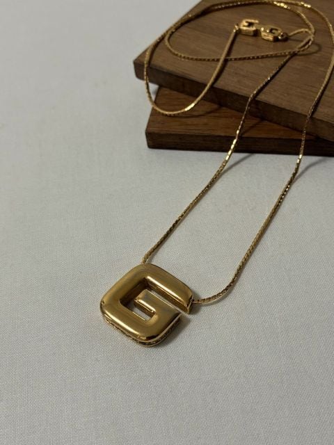 1980~90's Logo Design Top Necklace "GIVENCHY"