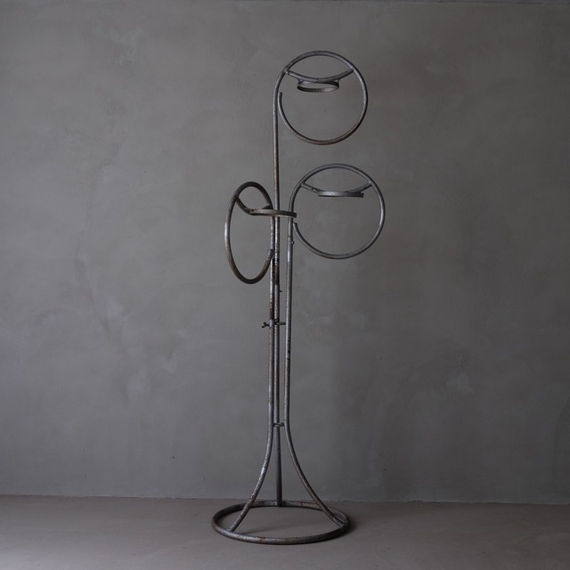 Planter stand