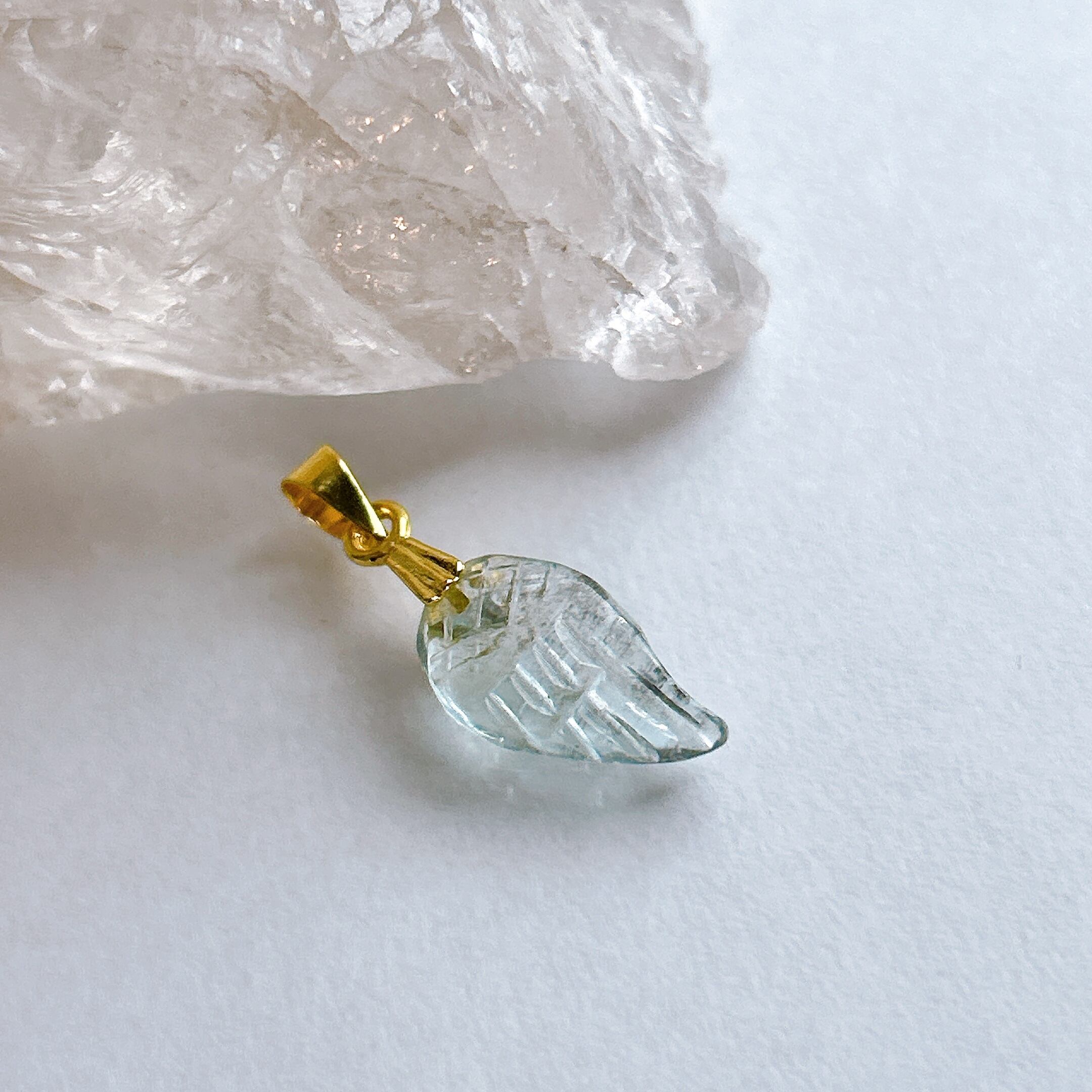Aquamarine Feather−アクアマリン・フェザー