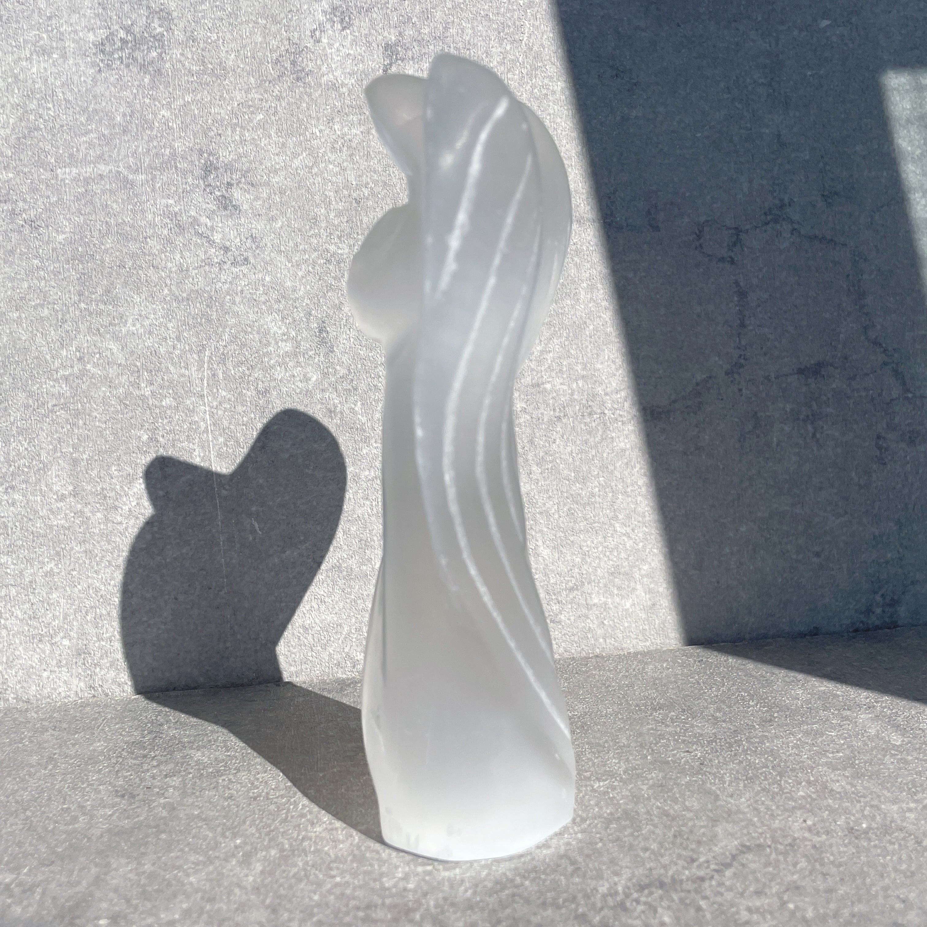 天然石　セレナイト　天使像 セレナイトのエンジェル01◇ Selenite ◇天然石・鉱物・パワーストーン