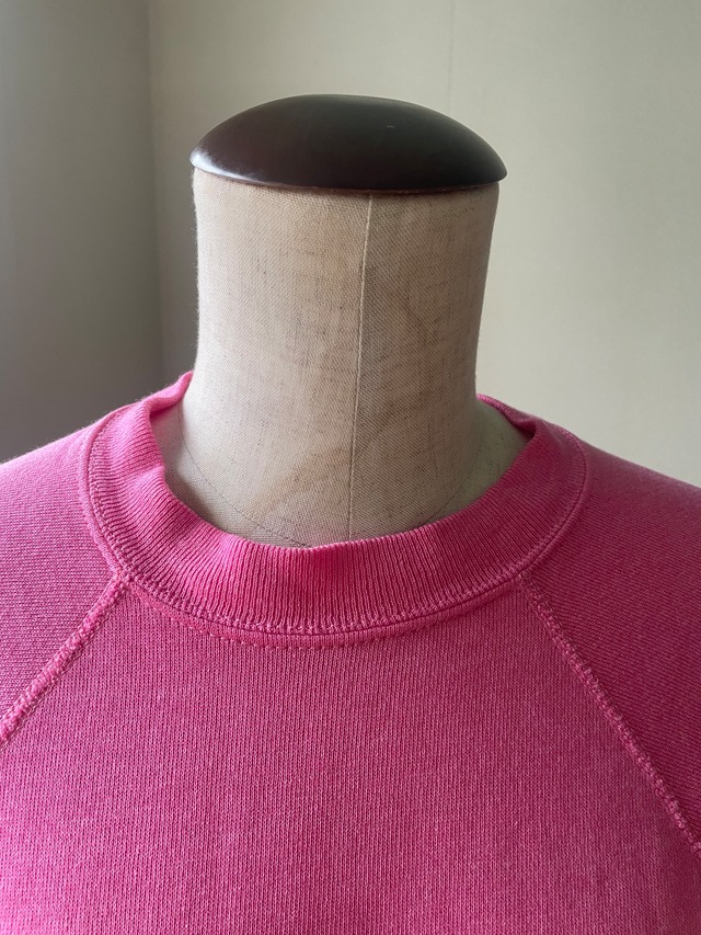 80s-90s Tultex Ultra Fleece Solid Raglan Sweat hot pink