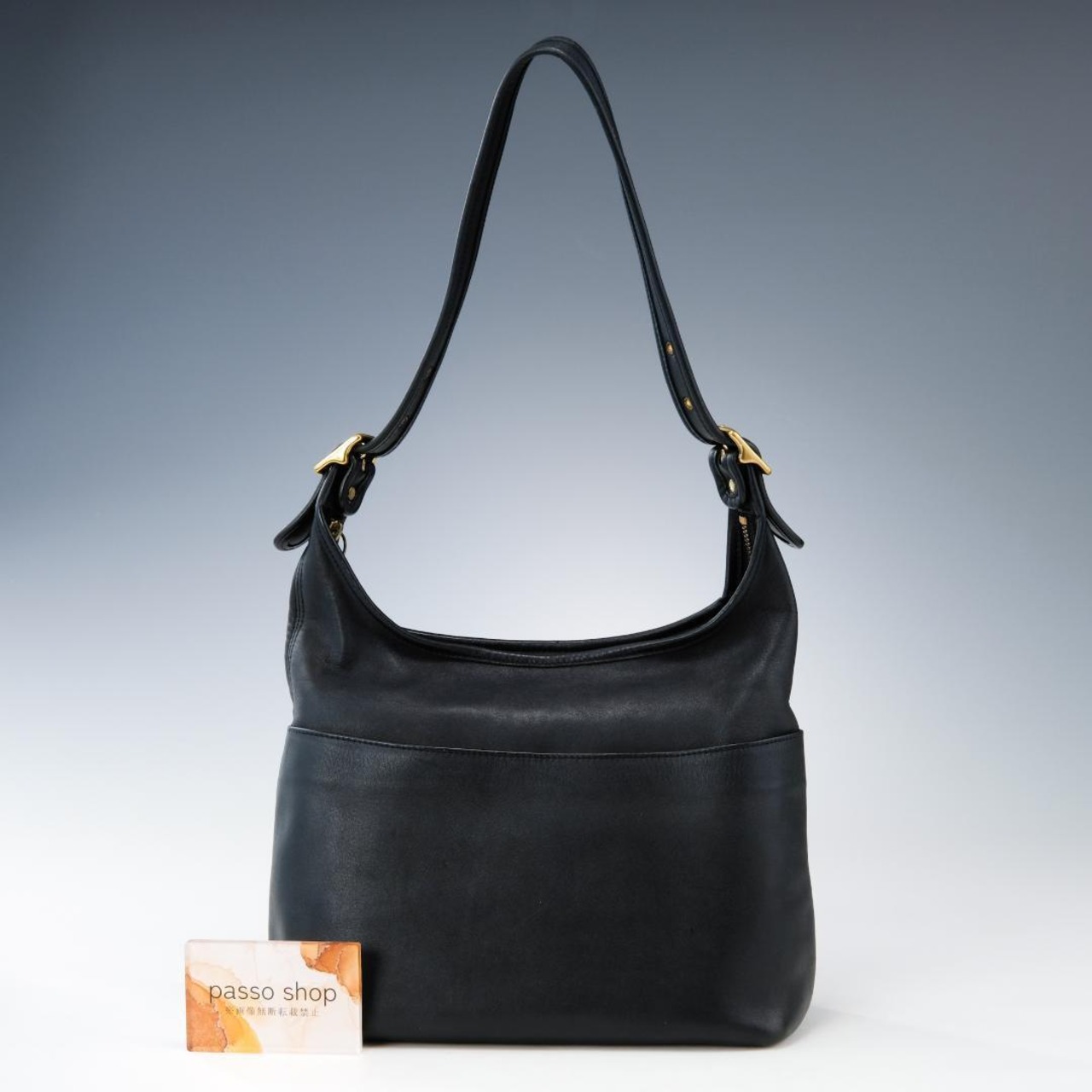 お安く出品します！ オールド コーチ ショルダーバッグ ブラウン  