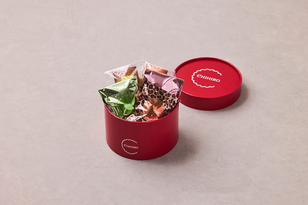 赤いギフトBOX（定番フィナンシェ5個） | ちひろ菓子店