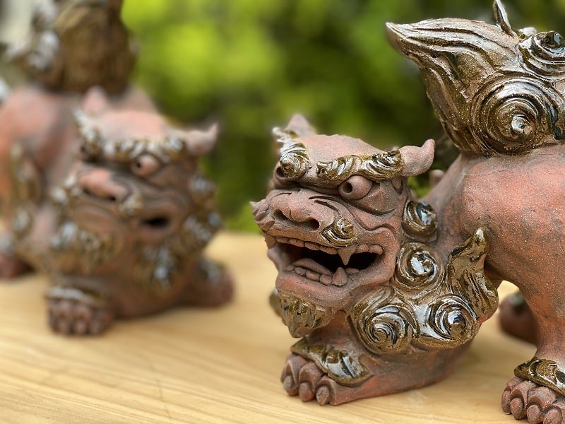 ホーヤーシーサー（2色）【てぃーち工房】 | 沖縄の工芸品うぃーりきさん