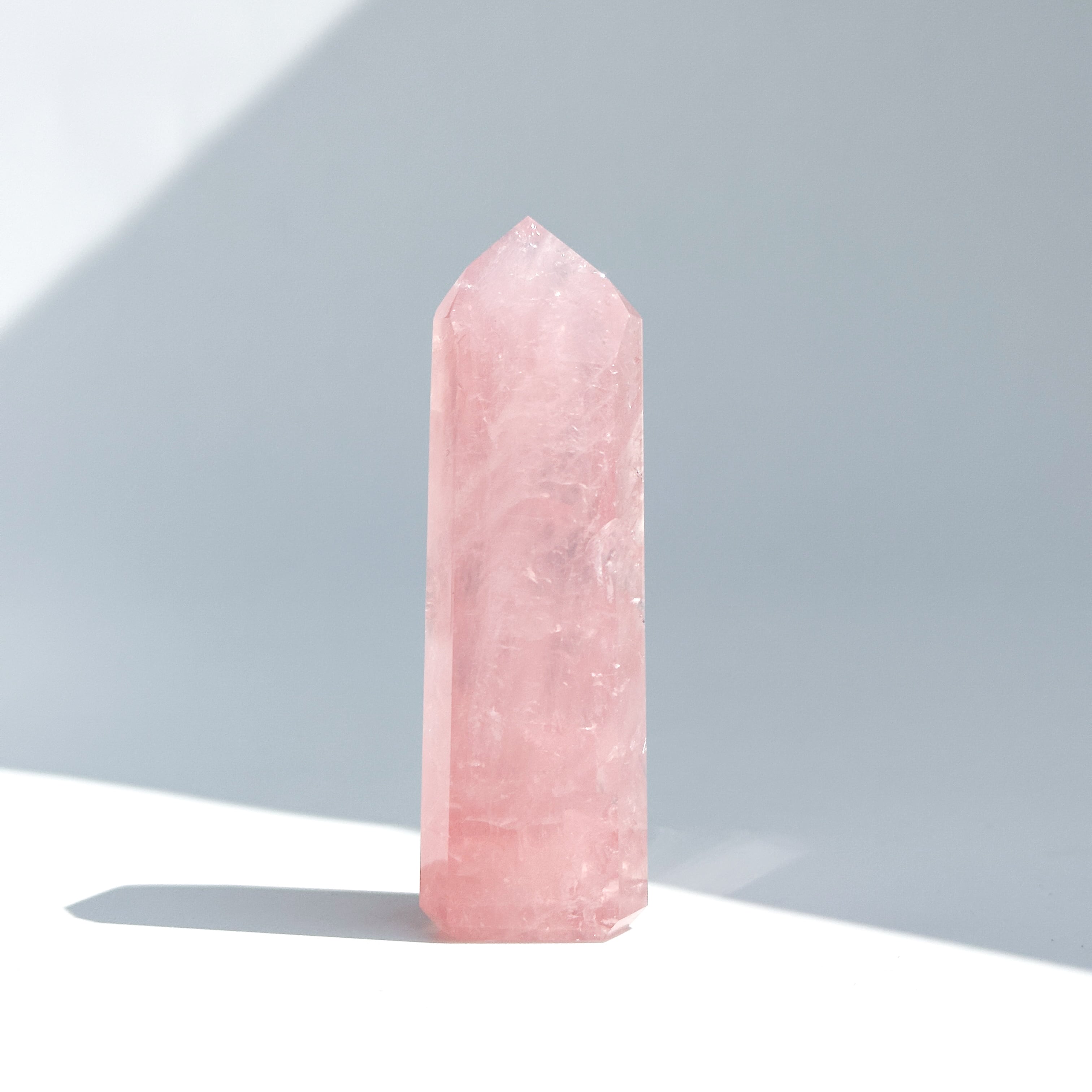 高品質】バイーア産ローズクォーツ タワー11◇ Rose Quartz ◇天然石