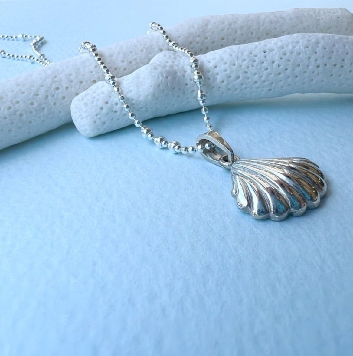 チョコレートみたいな シェル の ネックレス | 【公式通販】鎌倉の