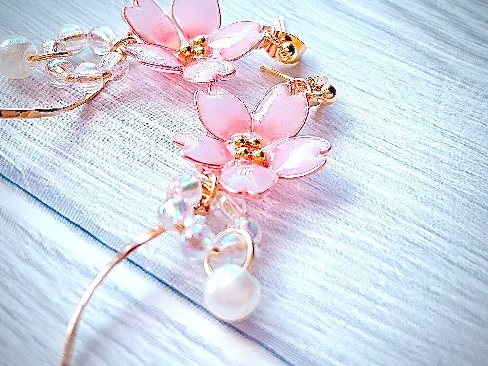 ふんわり雰囲気の桜ピアス | Pay ID