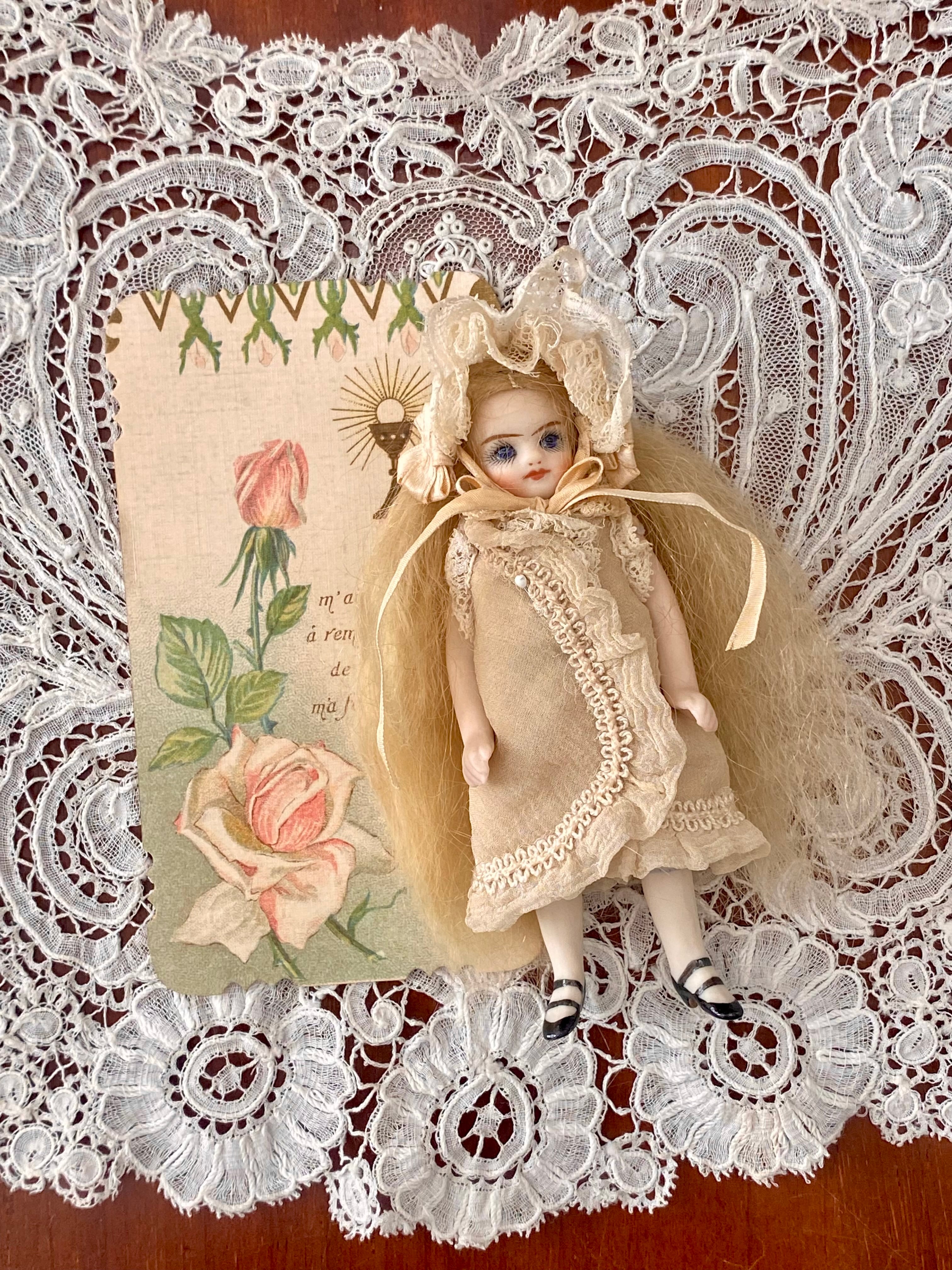 完成ドール】フレンチミニョネット/ オールビスク/ 10.5cm