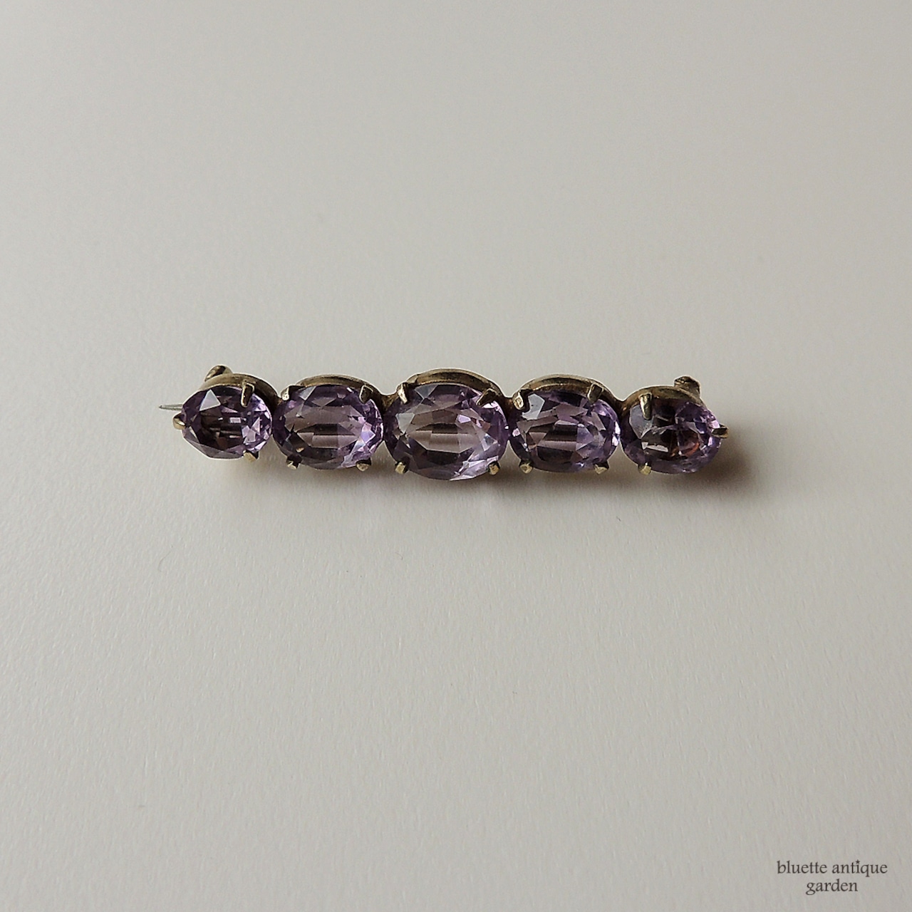 アンティークジュエリー 天然アメシスト 5連バーブローチ (ソーティングメモ付)