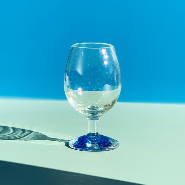 蛍光灯ワイングラス  Recycled Glassware