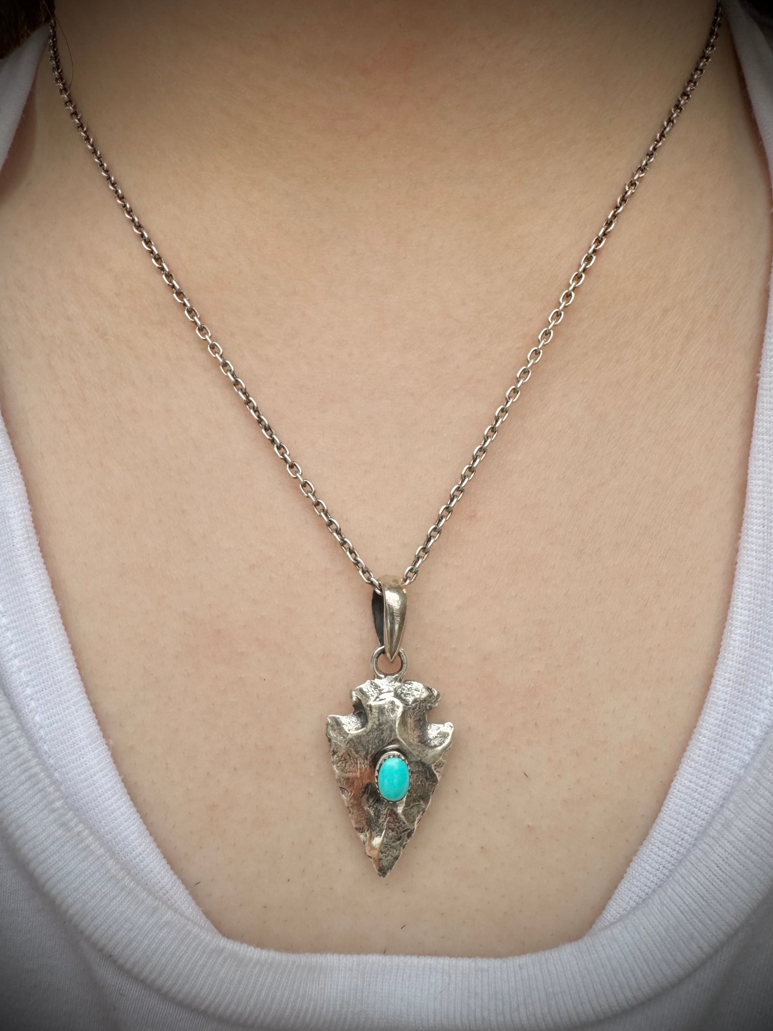 インディアンターコイズペンダント -アローヘッド- | Gift Rover