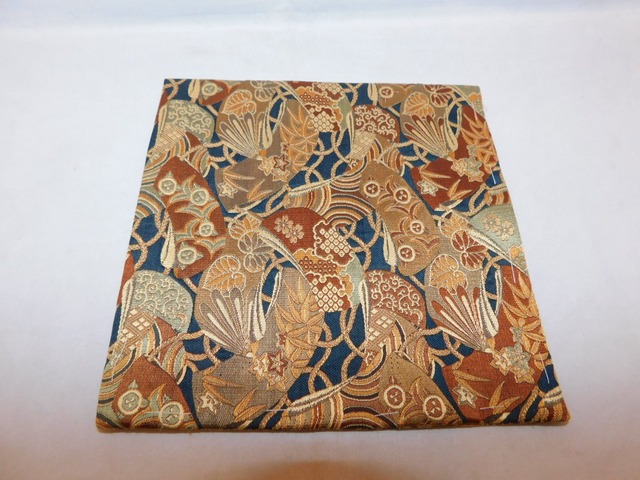 袱紗a small silk cloth used in the tea ceremony (No10)