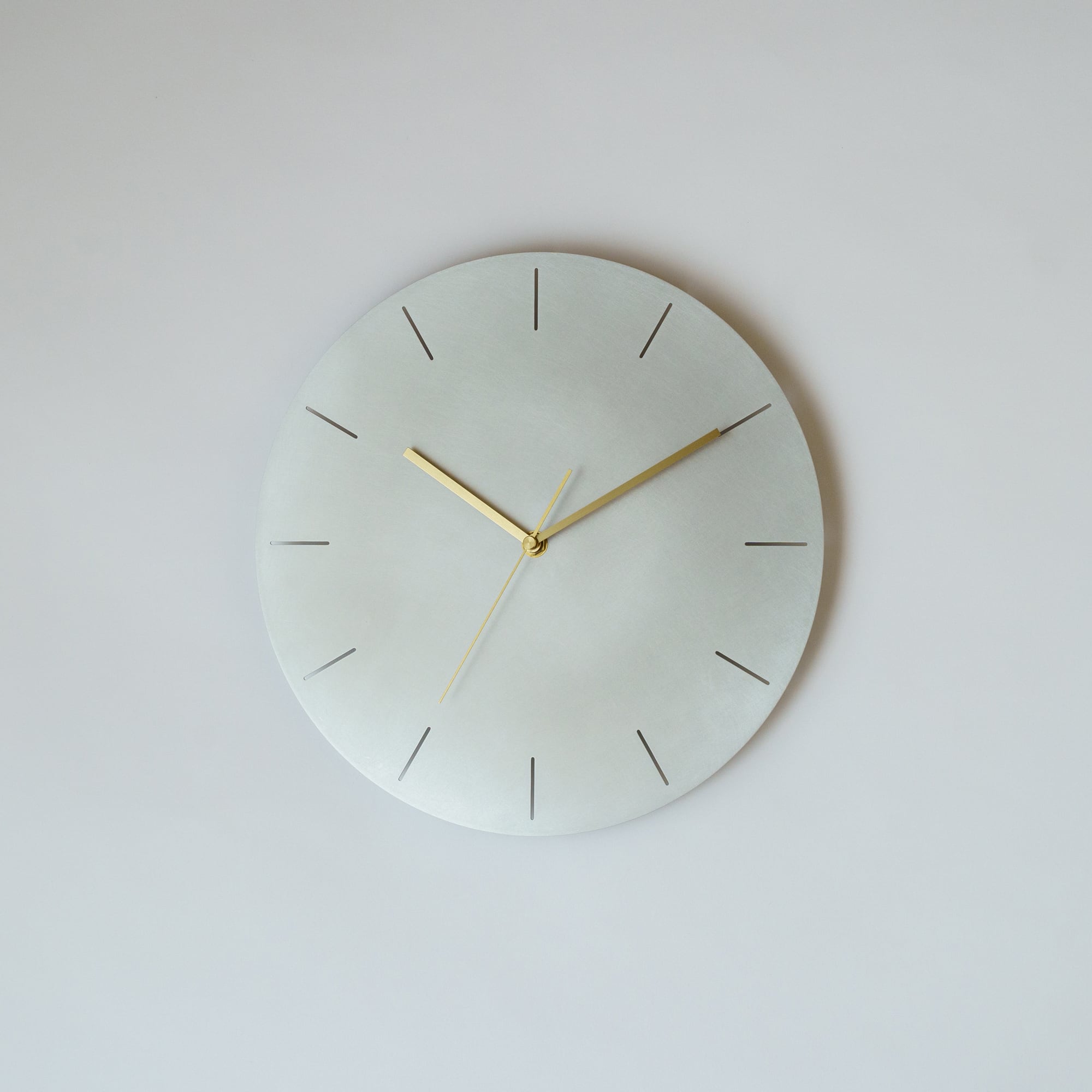 minimal wall clock 300 _ line / aluminum 壁掛け時計 300 線