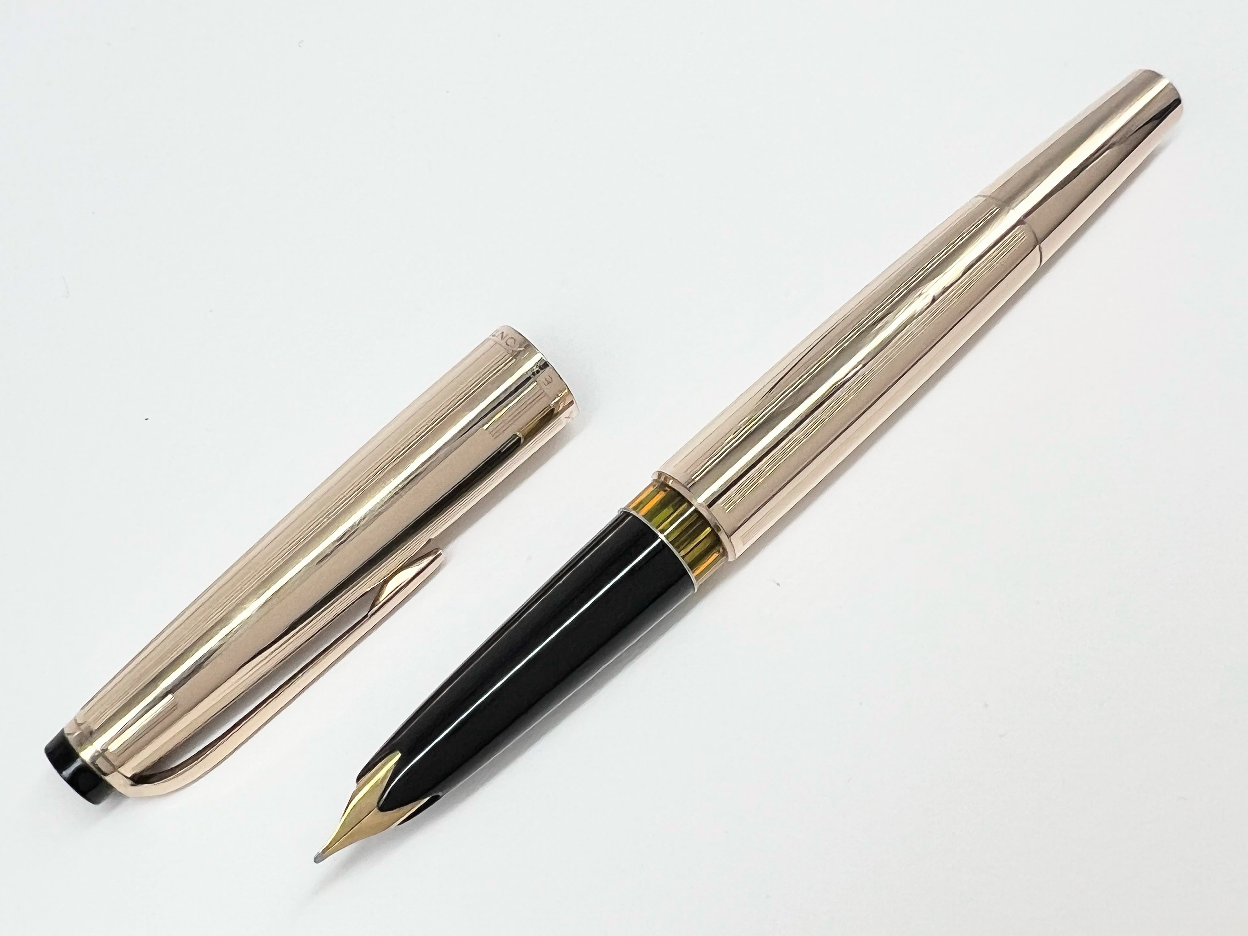 60s モンブラン マイスターシュテュック Ｎｏ ８２ MONTBLANC