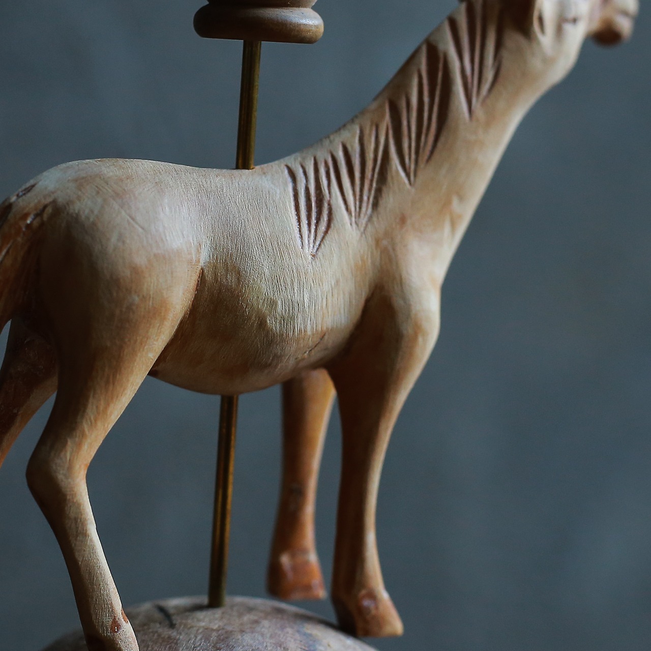 【 MEGURI series 】地球を旅する馬